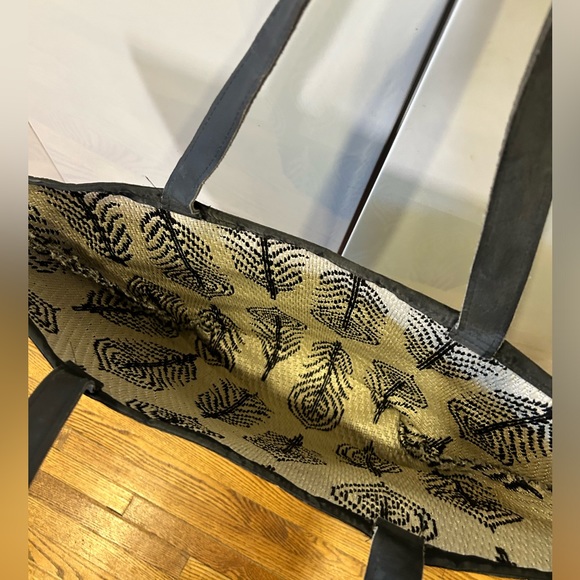 Korhani Beach Bag / Tote - Picture 2 of 2